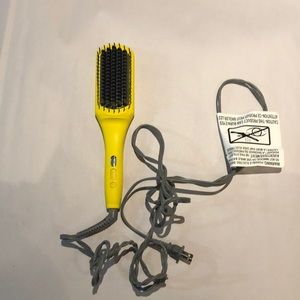 Drybar Brush Crush